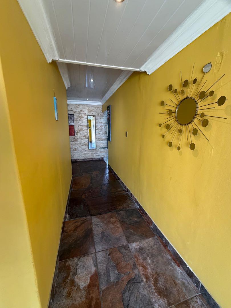 5 Bedroom Property for Sale in Elim Western Cape